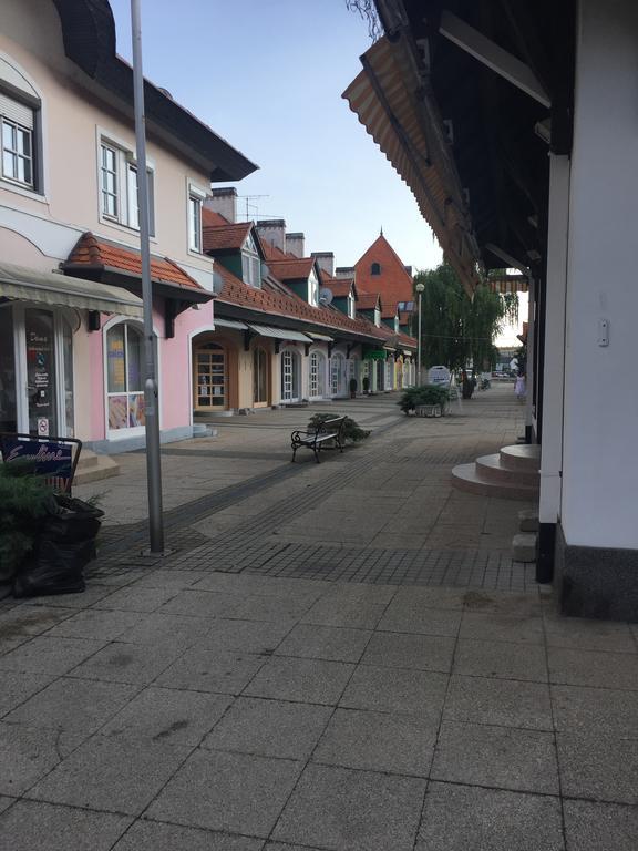 Palank Apartman Mosonmagyaróvár Exterior foto
